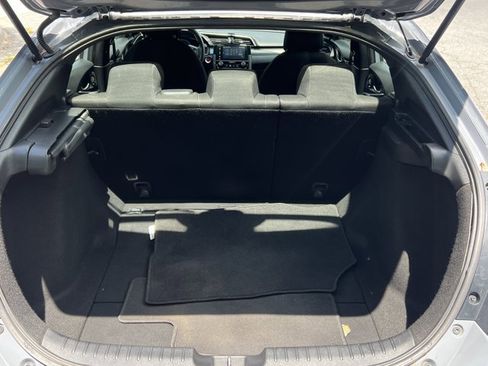Used 2018 Honda Civic EX image 19