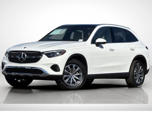 New 2026 Mercedes-Benz GLC 300 4MATIC image 2