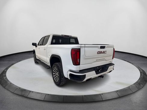 Used 2020 GMC Sierra 1500 AT4 w/ Off-Road Performance Package image 7