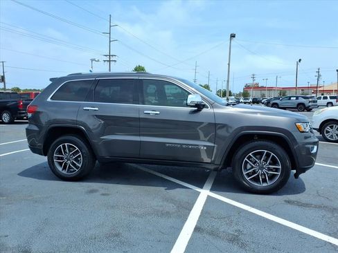 Used 2020 Jeep Grand Cherokee Limited w/ Trailer Tow Group IV AWD/4WD image 2