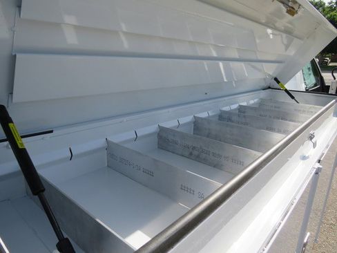 New 2022 RAM 3500 Tradesman image 31