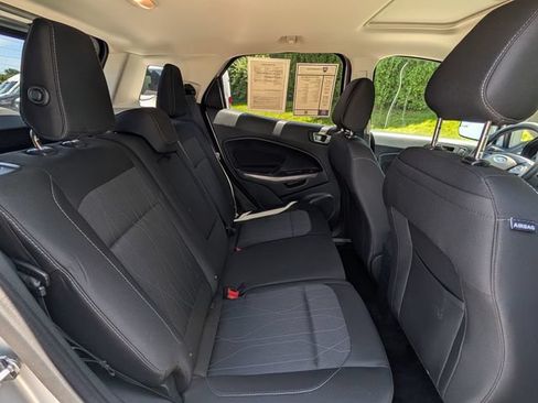 Used 2021 Ford EcoSport SE FWD image 28