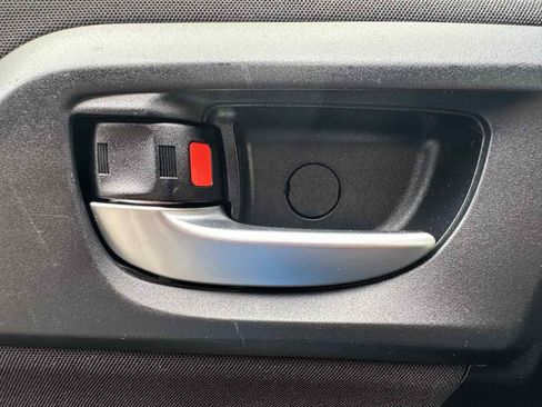 Used 2017 Toyota Corolla iM w/ All-Weather Mat Package FWD image 40