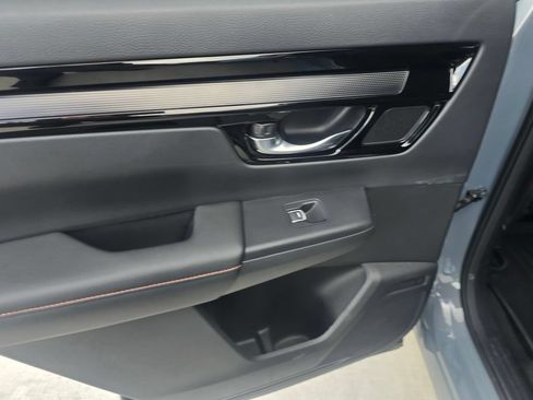 Used 2025 Honda CR-V Sport Touring image 13