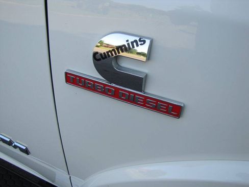Used 2022 RAM 2500 Laramie AWD/4WD image 26