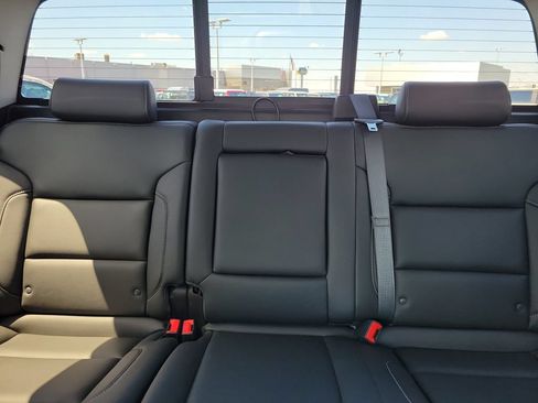 Used 2018 Chevrolet Silverado 1500 LTZ w/ Sport Package AWD/4WD image 17