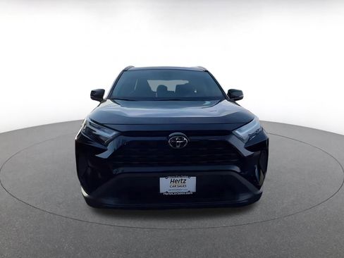 Used 2025 Toyota RAV4 XLE image 4