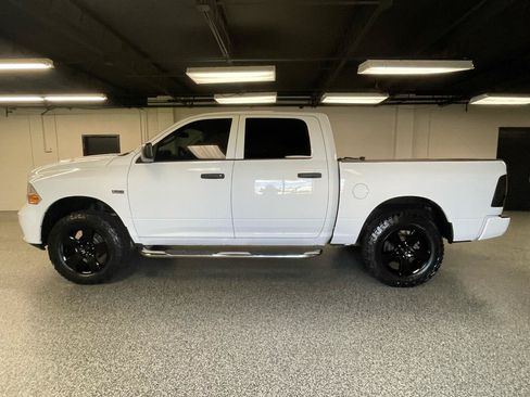 Used 2012 RAM 1500 Express w/ ST Popular Equipment Group AWD/4WD image 9