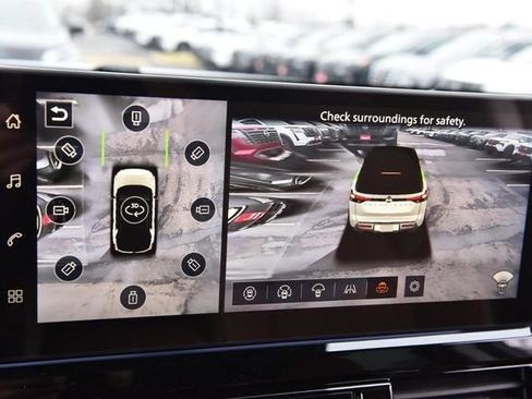 New 2026 Nissan Pathfinder Platinum image 17