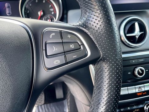 Used 2019 Mercedes-Benz CLA 250 image 15