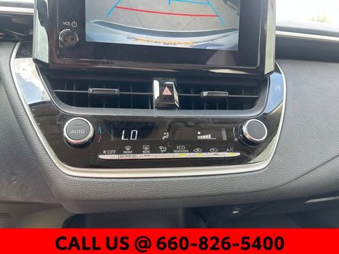 Used 2025 Toyota Corolla LE FWD image 14