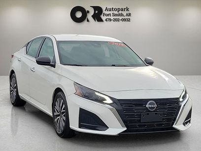 Used 2025 Nissan Altima 2.5 SV