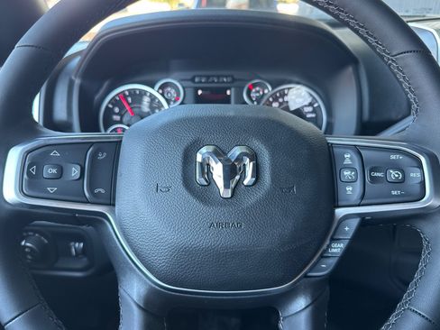 New 2026 RAM 2500 Big Horn AWD/4WD image 22