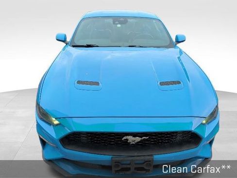 Used 2022 Ford Mustang Premium image 2