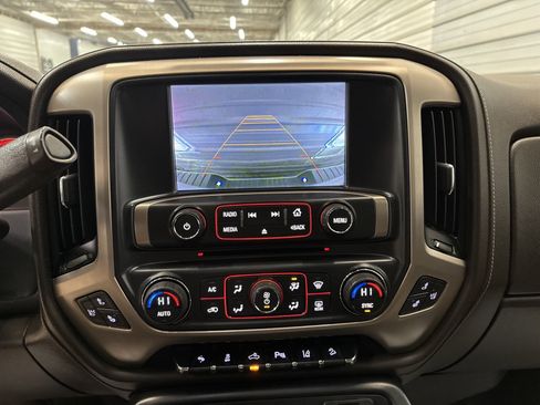 Used 2015 GMC Sierra 2500 Denali w/ Driver Alert Package image 19