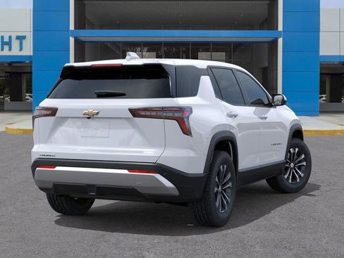 New 2026 Chevrolet Equinox LT image 4