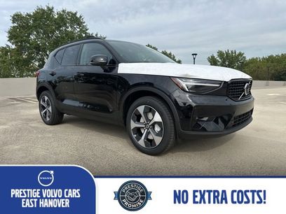 New 2026 Volvo XC40 B5 Plus w/ Protection Package Premier