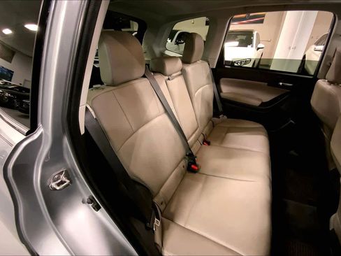 Used 2015 Subaru Forester 2.5i Limited w/ Popular Package #2 image 18