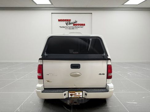 Used 2008 Ford Explorer Sport Trac Limited AWD/4WD image 4