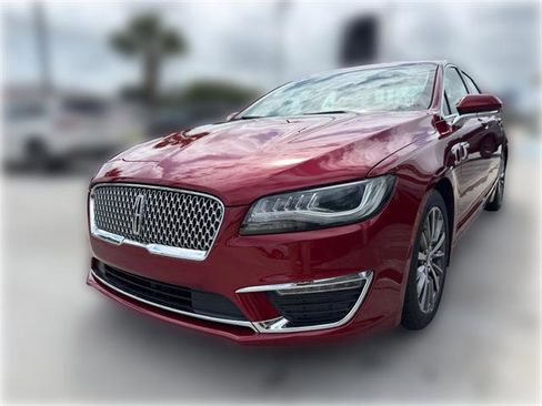 Used 2017 Lincoln MKZ Select image 3