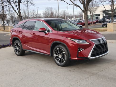 Used 2017 Lexus RX 350 AWD image 2