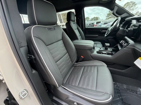 New 2026 GMC Sierra 1500 AT4X AWD/4WD image 31