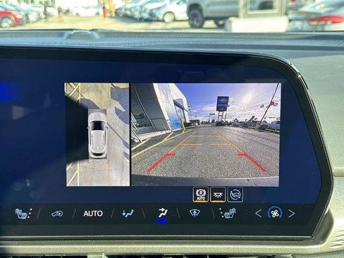 New 2026 Chevrolet Equinox EV LT image 20