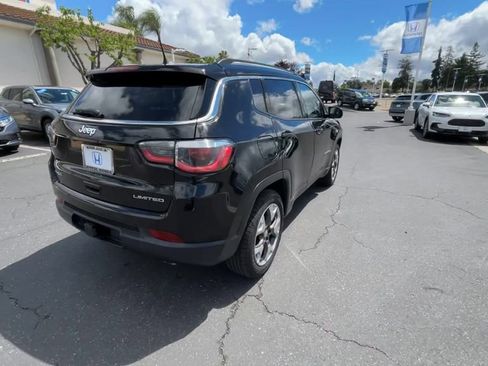 Used 2018 Jeep Compass Limited w/ Navigation Group image 8
