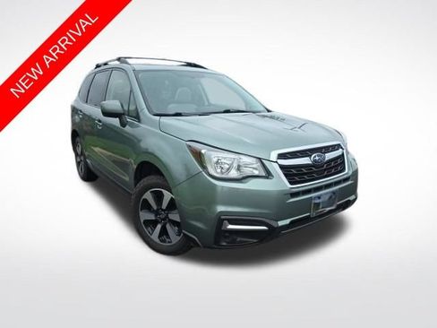 Used 2017 Subaru Forester 2.5i Premium w/ Popular Package #2A AWD/4WD image 1