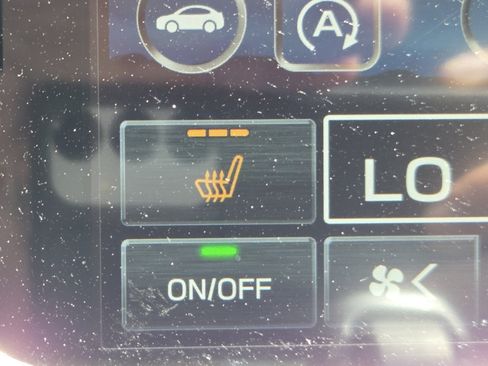 Used 2023 Subaru Legacy Premium AWD/4WD image 4
