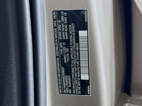 Certified 2025 Volvo XC90 B5 Core w/ Protection Package Premier AWD/4WD image 33