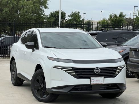 New 2026 Nissan Murano SV AWD/4WD image 2