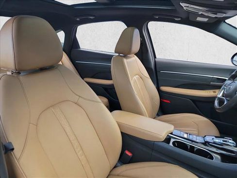 Used 2021 Hyundai Sonata Limited image 15