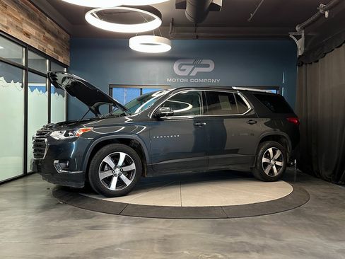 Used 2018 Chevrolet Traverse LT image 22