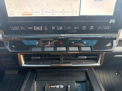 Used 2024 GMC Hummer EV 2X AWD/4WD image 20