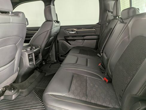 Used 2019 RAM 1500 Sport image 32