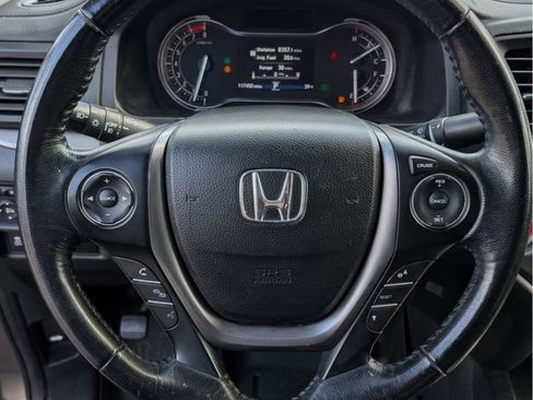 Used 2017 Honda Ridgeline RTL image 17