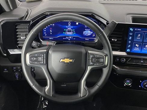 Certified 2023 Chevrolet Silverado 1500 LT w/ Z71 Off-Road Package AWD/4WD image 17
