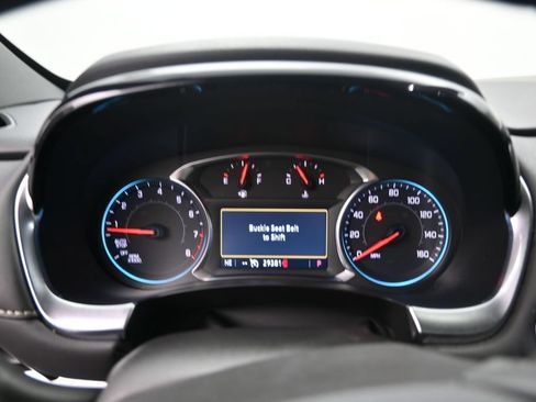 Used 2023 Chevrolet Traverse LT FWD image 10