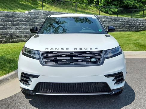 New 2026 Land Rover Range Rover Velar Dynamic SE image 8