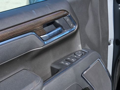 Used 2025 Chevrolet Silverado 1500 LT w/ Texas Edition Plus image 12