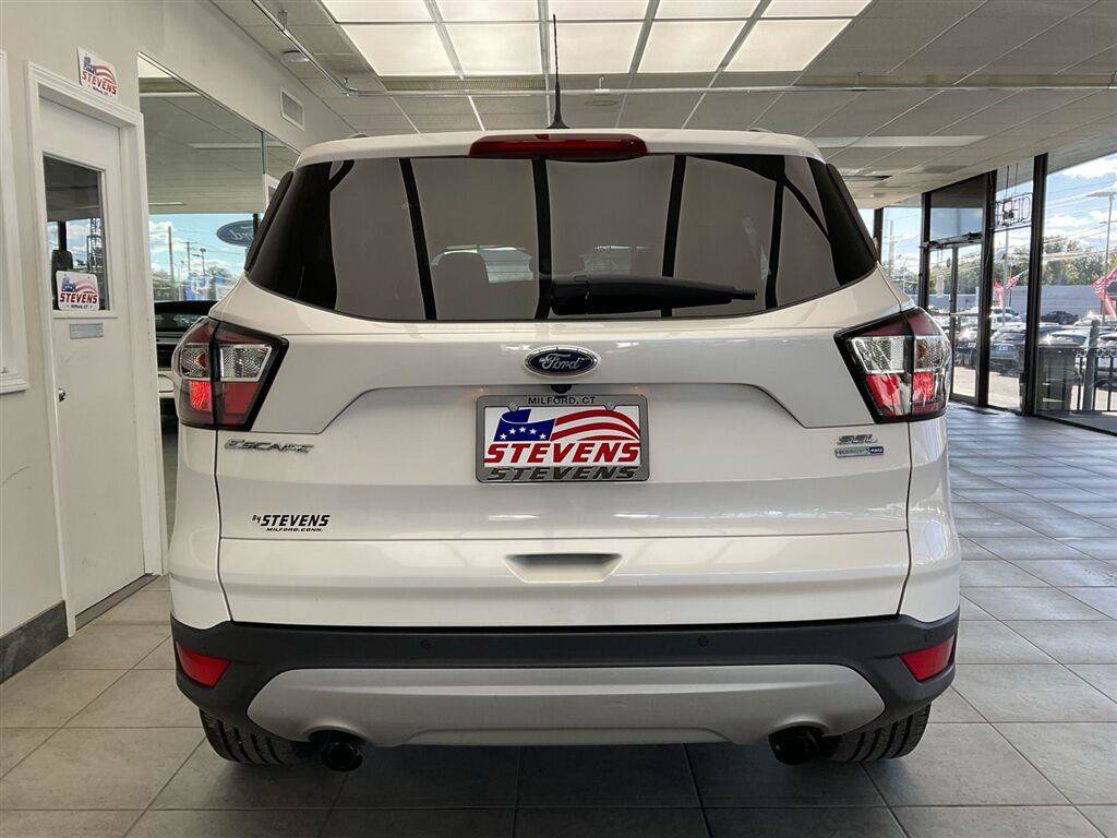 Used 2018 Ford Escape SEL w/ Ford Safe & Smart Package AWD/4WD image 6