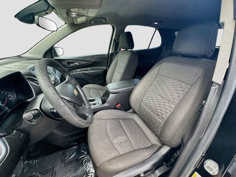 Used 2021 Chevrolet Equinox LT FWD image 19