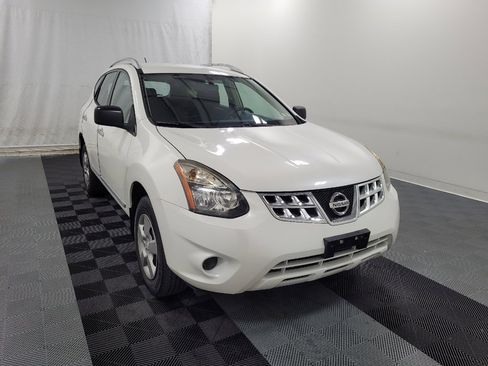 Used 2015 Nissan Rogue S w/ Convenience Package AWD/4WD image 13
