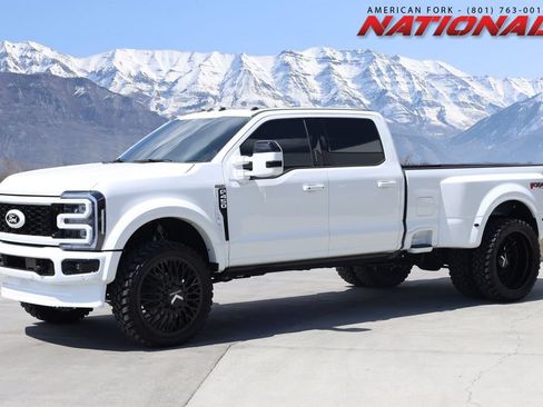 Used 2026 Ford F450 Platinum w/ FX4 Off-Road Package AWD/4WD image 1