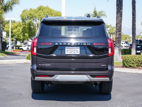 Certified 2025 Ford Expedition Max Platinum AWD/4WD image 7