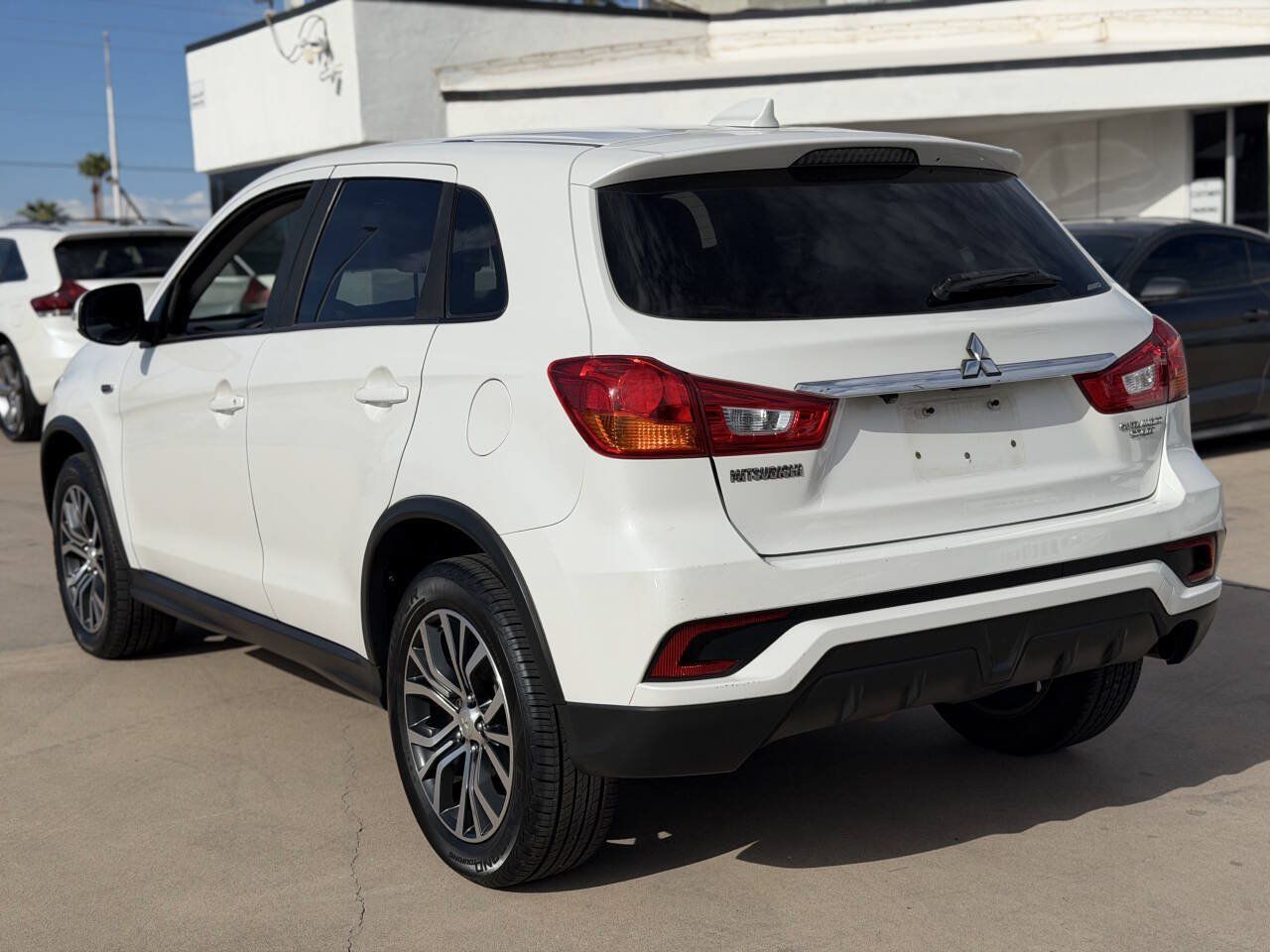 Used 2018 Mitsubishi Outlander Sport ES AWD/4WD image 6