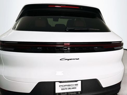 New 2026 Porsche Cayenne image 35