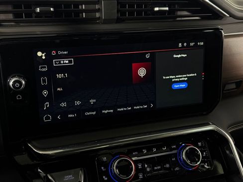 Used 2024 GMC Sierra 1500 Denali Ultimate image 18