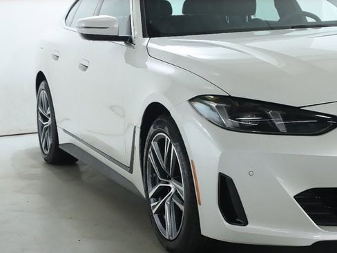 Used 2025 BMW 430i xDrive w/ Premium Package image 12